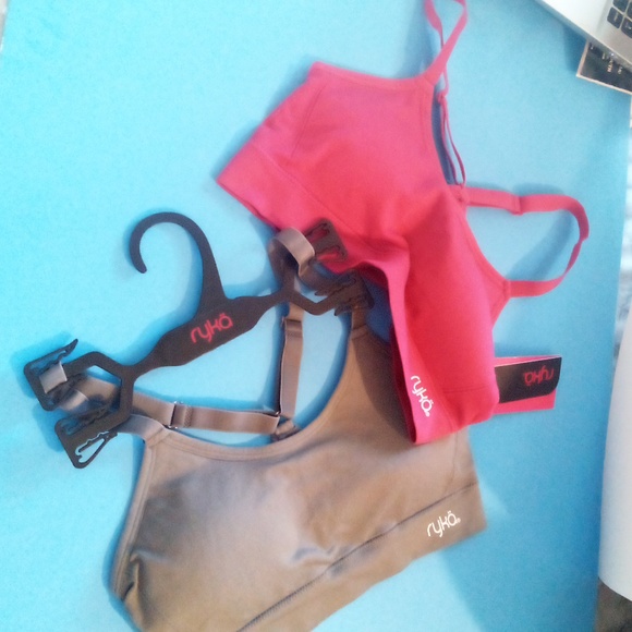 Ryka Ashley seamless v-neck Cami sports bra - Picture 2 of 6